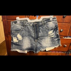 Mossimo Jean shorts size 17